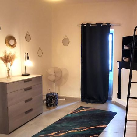 Appartement En Plein Coeur De Macon H Экстерьер фото